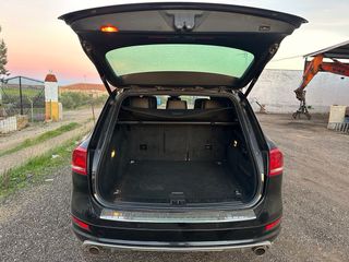 Volkswagen Touareg 2013