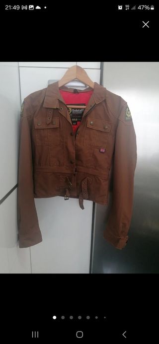 Cazadora Belstaff chica color marrón 