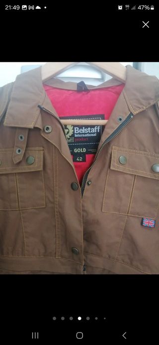 Cazadora Belstaff chica color marrón 