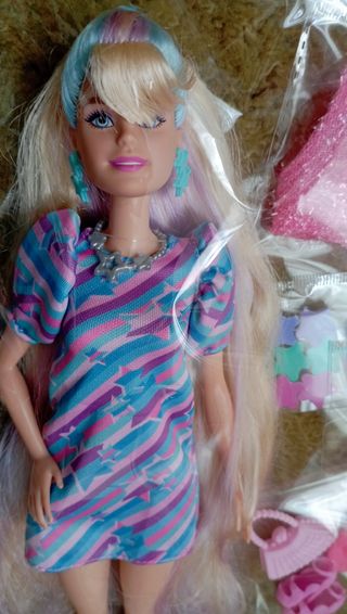 Barbie Totally Hair