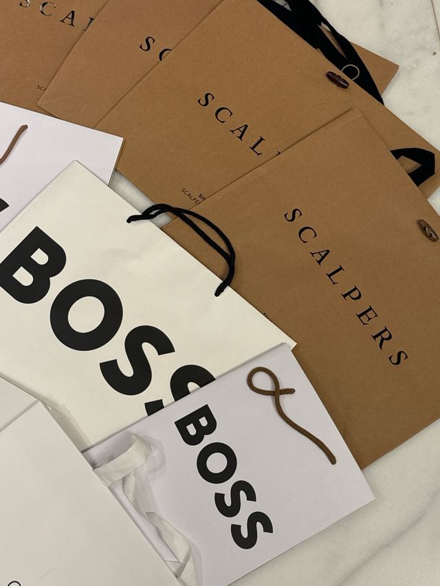 21 bolsas de Scalpers , BOSS y Calvin Klein