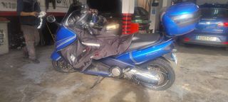 Yamaha Tmax 500