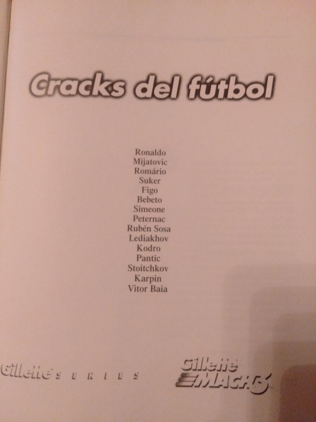 DOS LIBROS CRACKS Y LEYENDAS DEL FÚTBOL 