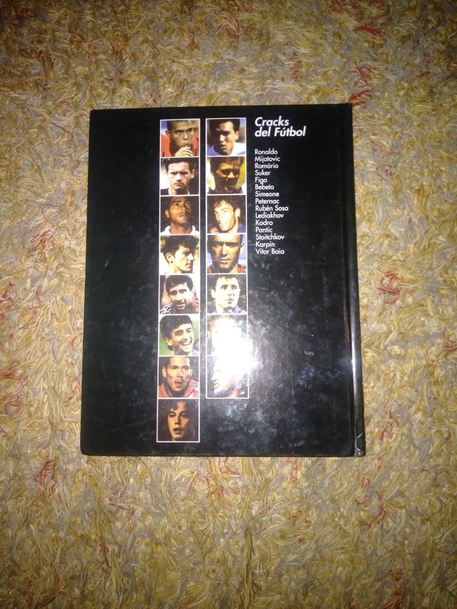 DOS LIBROS CRACKS Y LEYENDAS DEL FÚTBOL 