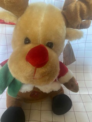 Peluche  Reno cantarin . 
