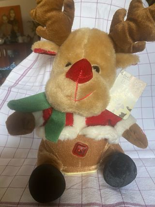 Peluche  Reno cantarin . 