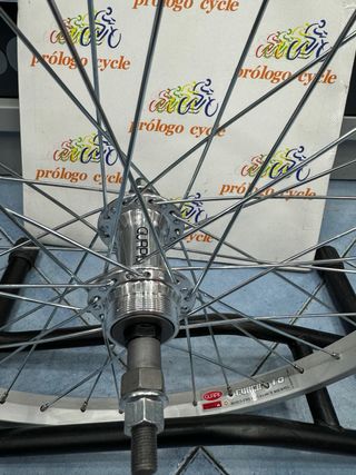 Rueda trasera 20” para piñon 6/7v rosca 