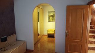 CASA MUY GRANDE EN YECLA CON COCHERA