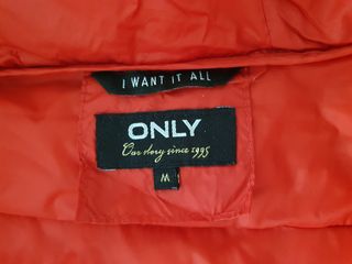 Chaqueta acolchada Only roja S