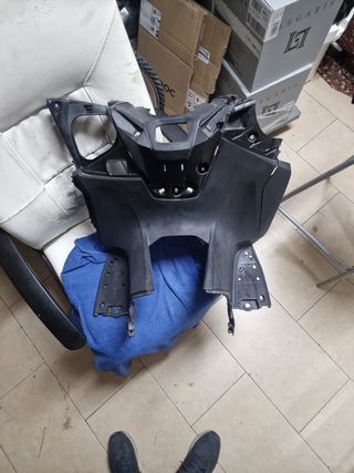 CARENADO PIERNAS HONDA FORZA 125 ABS