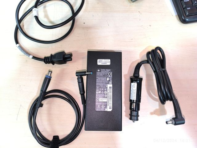 Cargador HP portátil 100W
