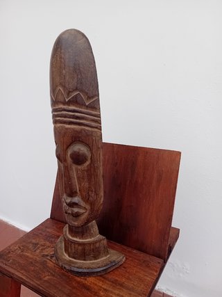 Maschera etnica in legno