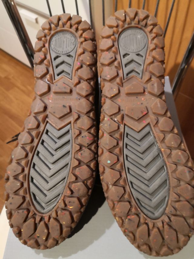 Scarponi uomo Palladium tg. 44,5 usati