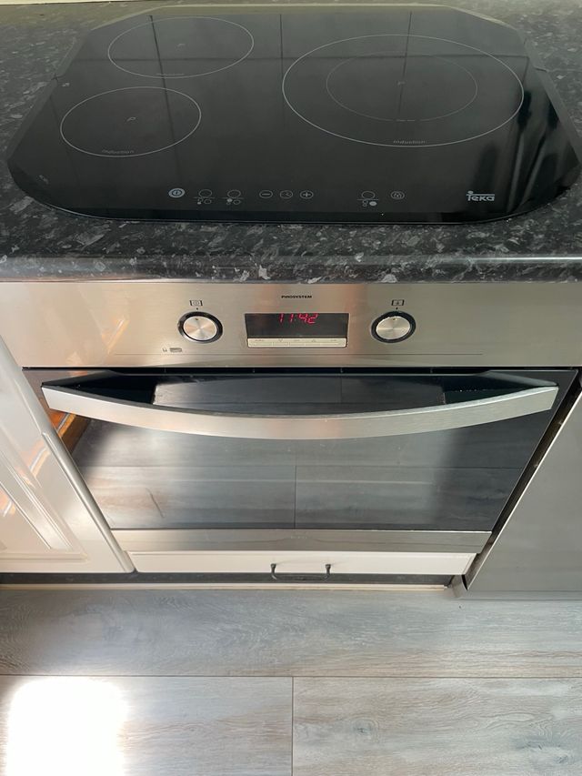 HORNO TEKA PIROLÍTICO