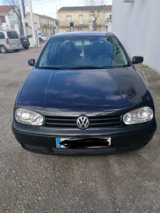 Volkswagen Golf 2001
