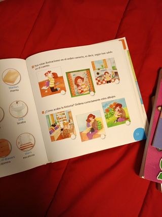 Cuentos bilingües. Where is Lola? - ¿Dónde está Lola? (Spanish and English Edition)