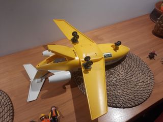 Avion completo de Playmovil