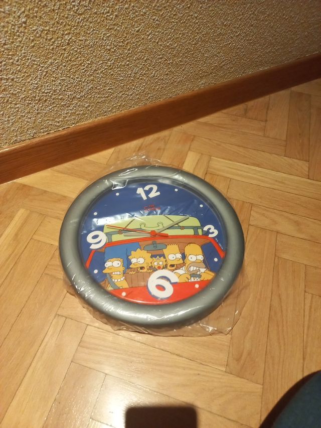 Reloj de pared de los Simpsons