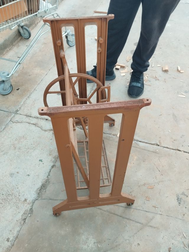 Base de máquina de coser