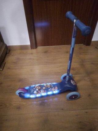 Patinete patrulla canina