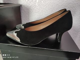 Zapatos de fiesta, ante y piel negros