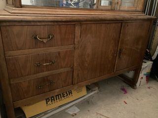 Mueble VITRINA antigua para restaurar