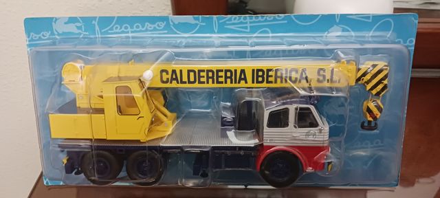 Pegaso 3060L calderería Ibérica 1/43