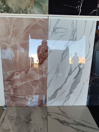 Azulejos y Porcelánico para tu obra 🏗️