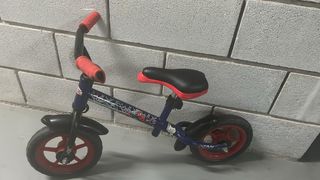 Bicicleta equilibrio niño Spiderman 