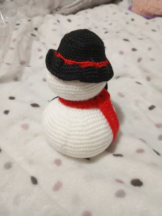 Amigurumi muñeco de nieve