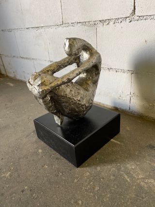 ✅figura mujer en resina