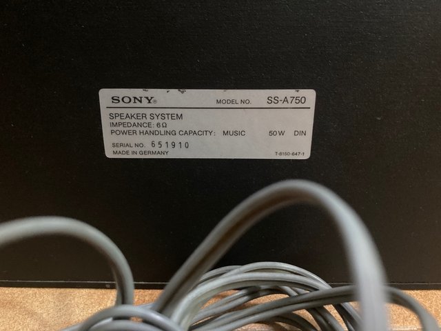 Altavoz Sony SS-A750