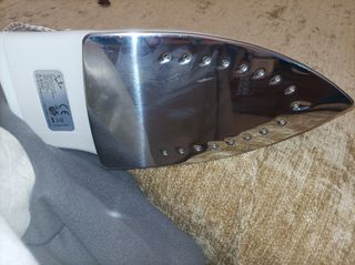 Plancha ropa Jata 2.200W

