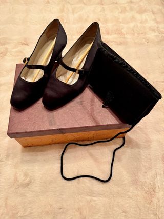 Ropa fiesta negra a juego