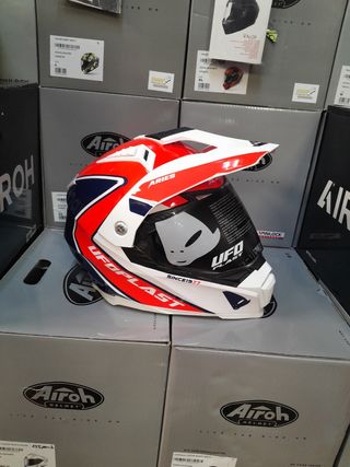Casco moto XL trail Ufo