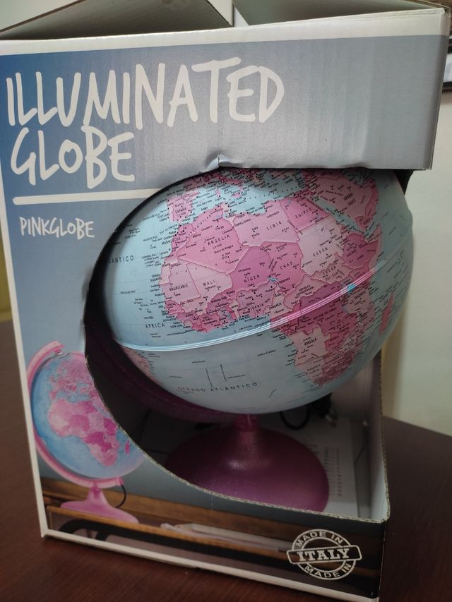 GLOBO TERRÁQUEO ROSA CON LUZ