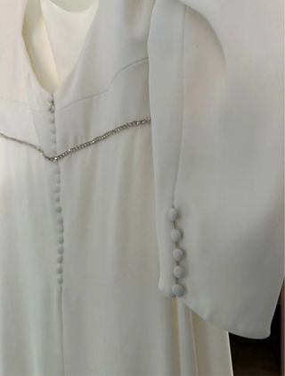 Vestido de novia tejido crepe Pronovias