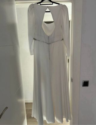 Vestido de novia tejido crepe Pronovias