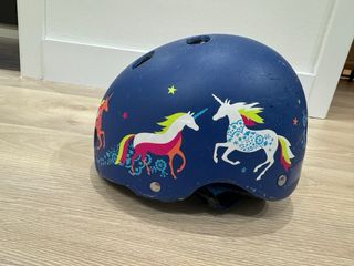 Casco patinaje niña 46-50 cm (4 a 7 años aprox)
