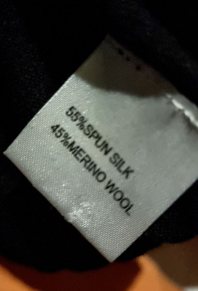 Maglioncino nero seta e lana