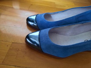 Zapato salon ante azulon 37