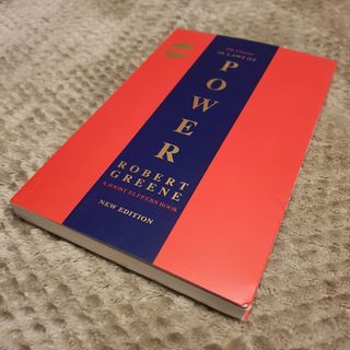 Livro 48 Laws of Power (Versão Inglês)