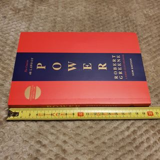 Livro 48 Laws of Power (Versão Inglês)