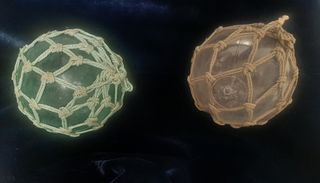 Antiguos flotadores o boyas de vidro soplado pes