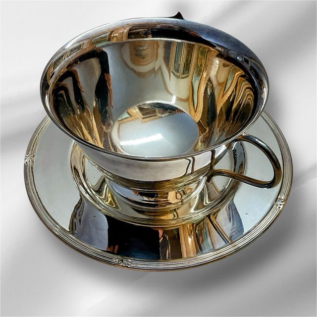 SET DE 2 TAZAS GRANDES CON PLATO - BAÑO DE PLATA
