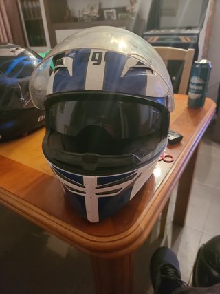 Casco agv