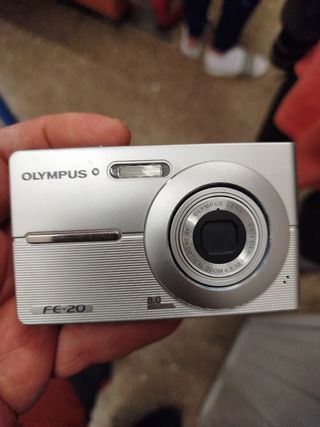 Cámara digital olympus FE-20 8 migapixe