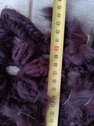 Espectacular bufanda marrón oscuro