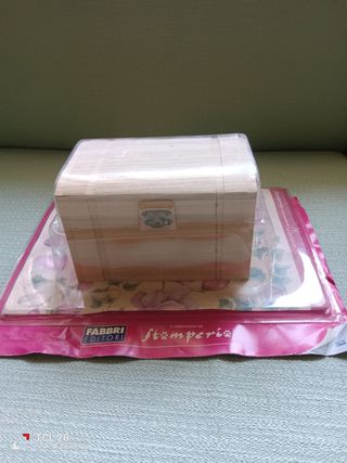 Cofanetto per decoupage