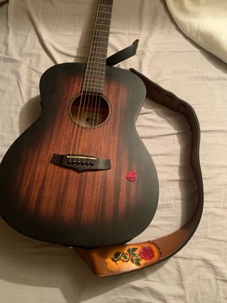 Guitarra española tanglewood